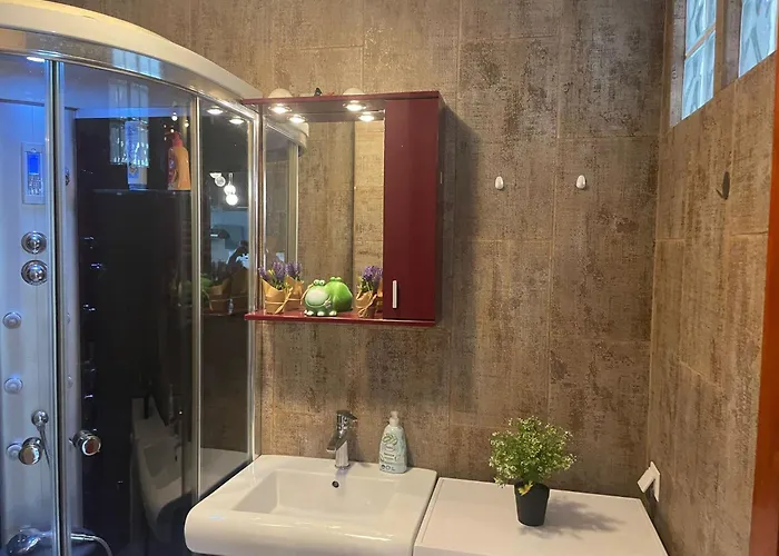Apartment 1 Bdrm In Center Bukarest